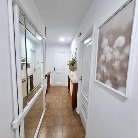 Casa Con Vistas Al Mar, Campo Y Barbacoa *