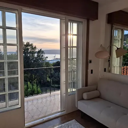 Casa Con Vistas Al Mar, Campo Y Barbacoa Holiday home