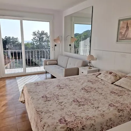 Casa Con Vistas Al Mar, Campo Y Barbacoa 度假居