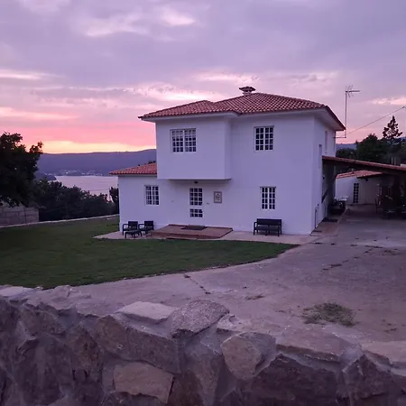 Casa Con Vistas Al Mar, Campo Y Barbacoa *